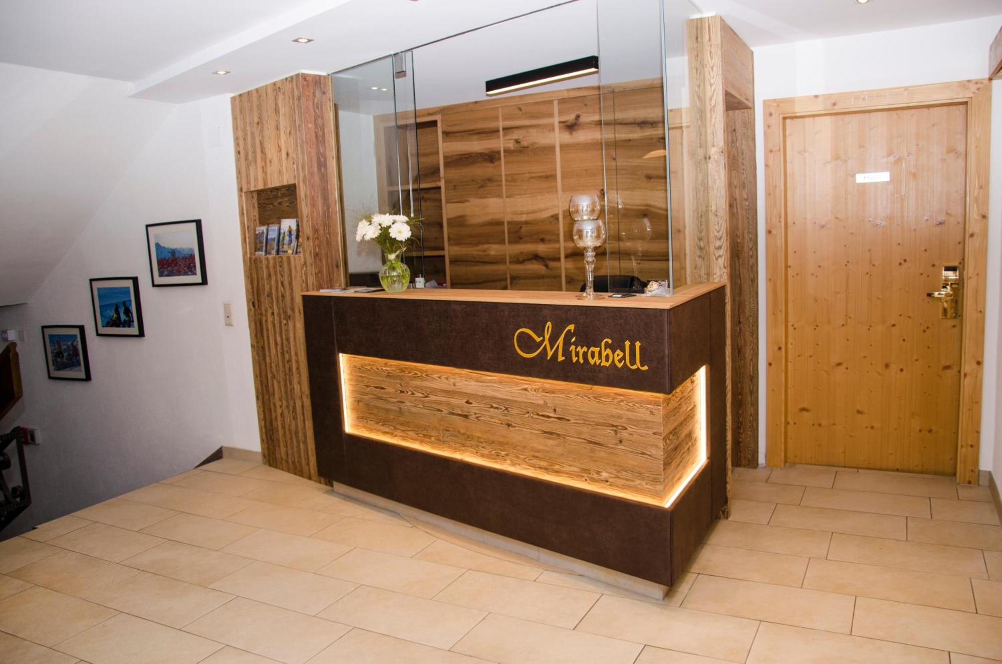 Hotel Garni Mirabell Ισγκλ Εξωτερικό φωτογραφία